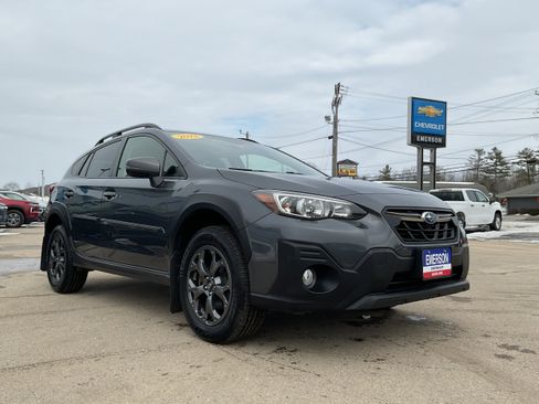Used 2022 Subaru Crosstrek 2.5i Sport w/ Moonroof Package image 6