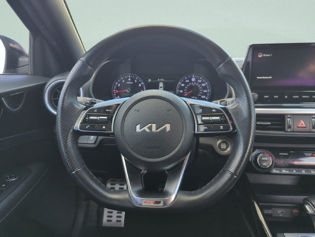 Used 2022 Kia Forte GT-Line w/ GT-Line Technology Package FWD image 25