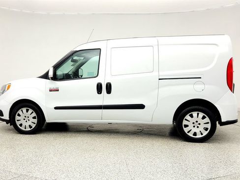 Used 2018 RAM ProMaster City Tradesman SLT FWD image 8