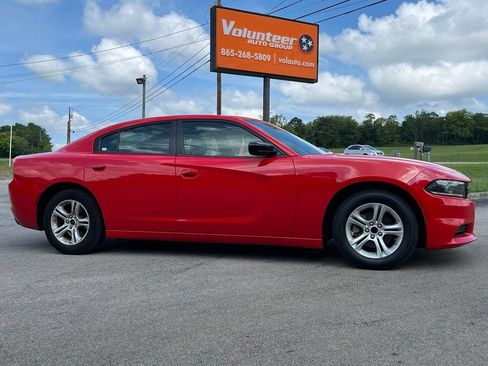 Used 2023 Dodge Charger SXT RWD image 1