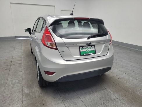 Used 2019 Ford Fiesta SE FWD image 6