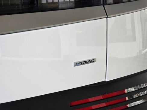 New 2026 Hyundai Ioniq 5 SEL image 14