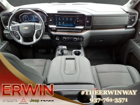 Used 2022 Chevrolet Silverado 1500 LT AWD/4WD image 24