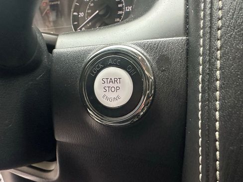 Used 2019 INFINITI QX80 Luxe image 19