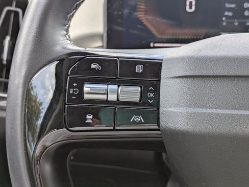 Certified 2026 Kia Sorento S w/ S Panoramic Sunroof Package FWD image 19