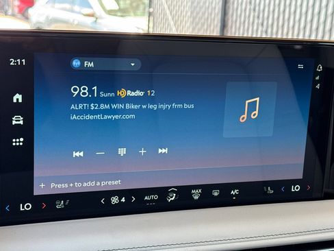 New 2025 Lincoln Aviator 2WD w/ Equipment Group 101A image 18
