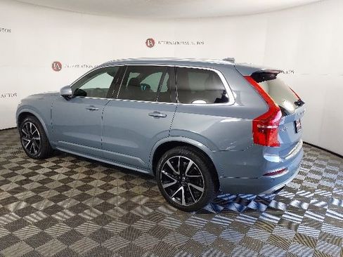 Used 2020 Volvo XC90 T6 Momentum w/ Protection Package Premier AWD/4WD image 7