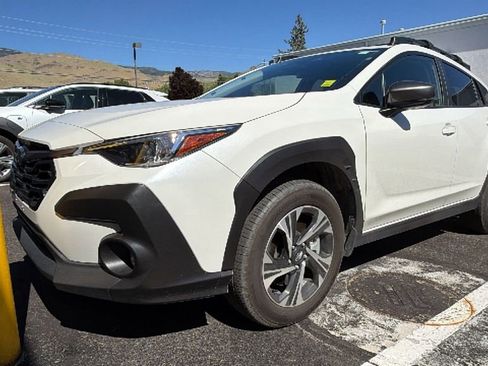 Used 2024 Subaru Crosstrek 2.0i Premium AWD/4WD image 4