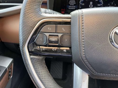 Used 2023 Toyota Tundra 1794 Edition image 31