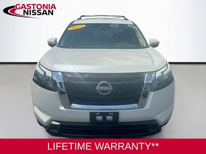 Used 2023 Nissan Pathfinder SV