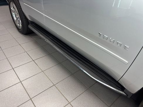 Used 2018 Chevrolet Tahoe Premier AWD/4WD image 14