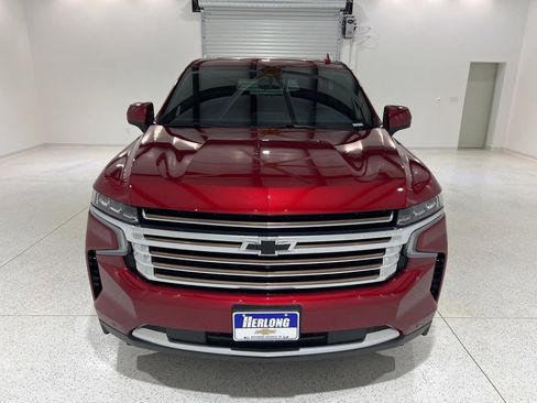 Used 2024 Chevrolet Tahoe High Country image 8