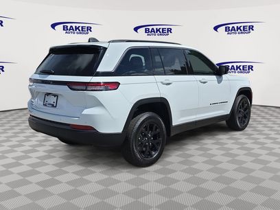 New 2026 Jeep Grand Cherokee Altitude