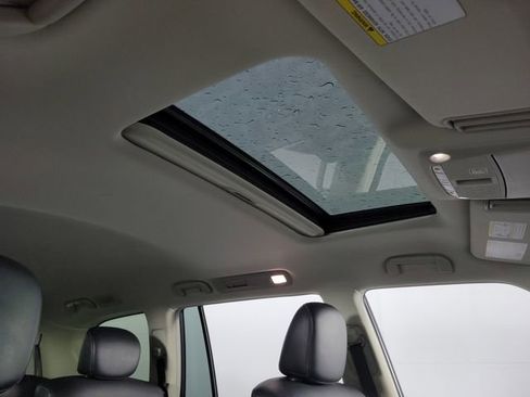 Used 2024 INFINITI QX80 Luxe image 18