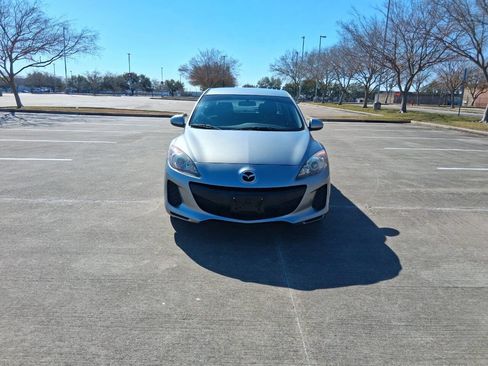 Used 2013 MAZDA MAZDA3 i Sport image 9