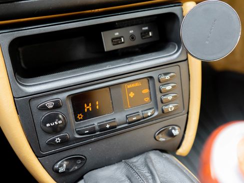 Used 1999 Porsche 911 Carrera 4 image 15