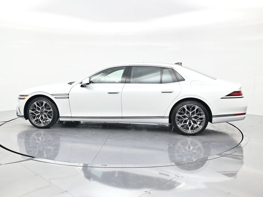 Used 2024 Genesis G90 3.5T AWD/4WD image 8