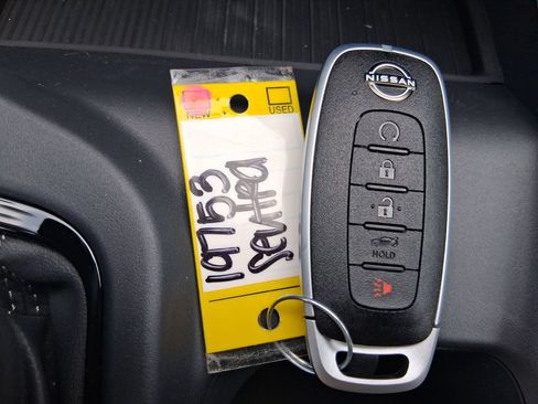 New 2026 Nissan Sentra SV w/ SV Convenience Package FWD image 30