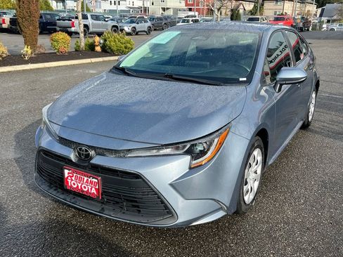 Certified 2024 Toyota Corolla LE image 4