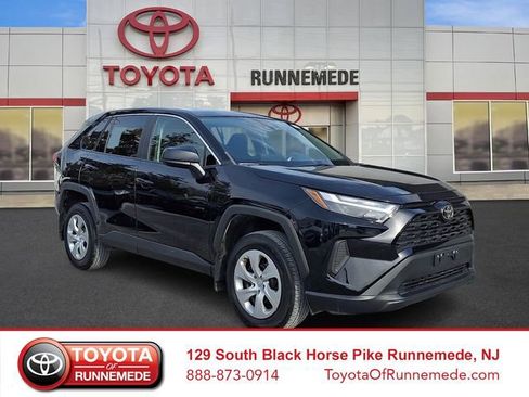 Used 2023 Toyota RAV4 LE image 1