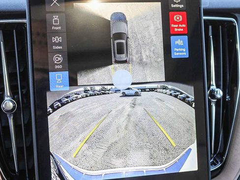 New 2026 Volvo XC60 B5 Plus w/ Protection Package Premier image 26