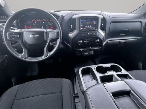 Used 2021 Chevrolet Silverado 1500 Custom Trail Boss w/ LPO, Dark Essentials Package AWD/4WD image 14