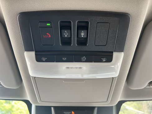 New 2026 Nissan Rogue Platinum AWD/4WD image 11