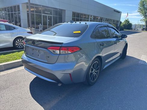 Used 2022 Toyota Corolla LE w/ Carpet Mat Package (TMS) FWD image 7
