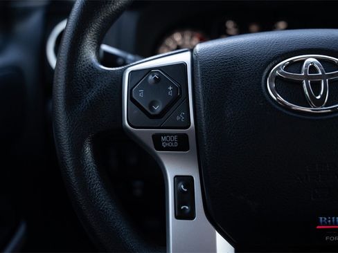 Used 2018 Toyota Tundra SR5 image 14