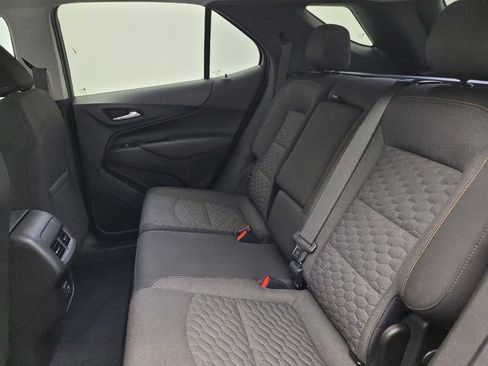 Used 2021 Chevrolet Equinox LT image 18