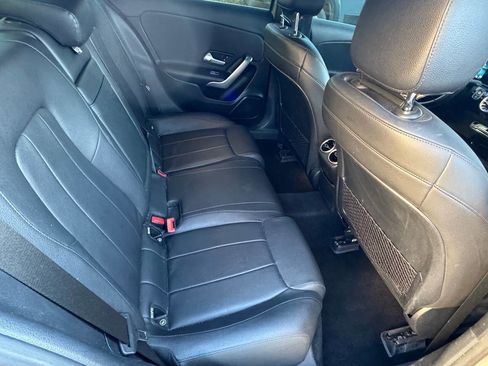 Used 2019 Mercedes-Benz A 220 4MATIC image 12