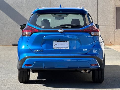 Used 2024 Nissan Kicks SR image 5