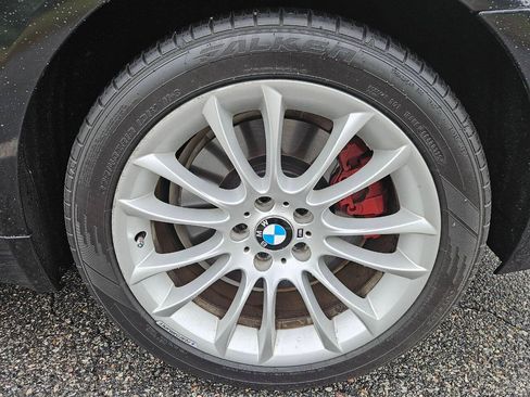 Used 2014 BMW 750Li RWD image 24