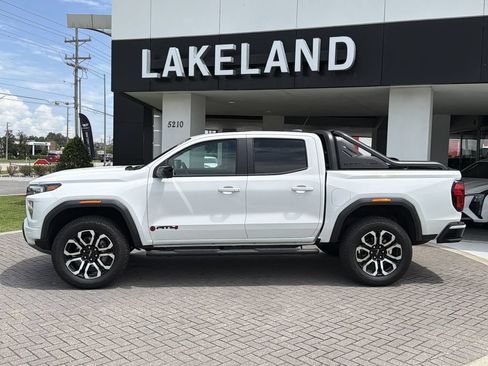 Certified 2025 GMC Canyon AT4 w/ Nightfall Edition AWD/4WD image 2