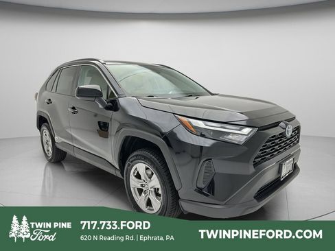 Used 2024 Toyota RAV4 LE AWD/4WD image 1