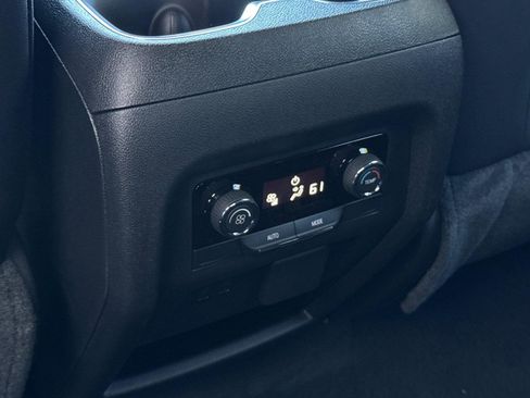 New 2026 Chevrolet Traverse LT w/ Driver Confidence Package image 16