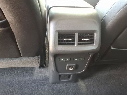 Used 2020 GMC Terrain Denali w/ Denali Premium Package AWD/4WD image 27