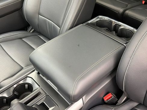 Used 2025 Ford F150 Lariat image 25