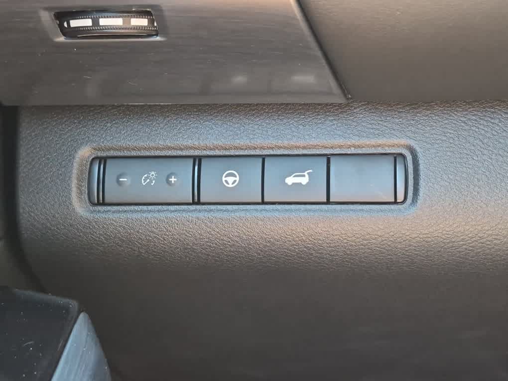 New 2026 Nissan Pathfinder SL AWD/4WD image 18