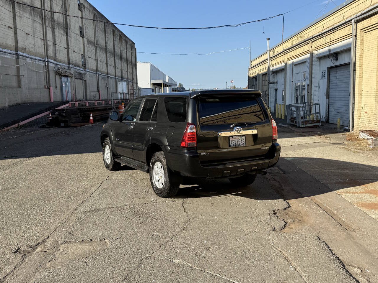 Used 2007 Toyota 4Runner SR5 AWD/4WD image 51