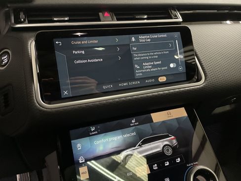 Used 2022 Land Rover Range Rover Velar R-Dynamic S image 18