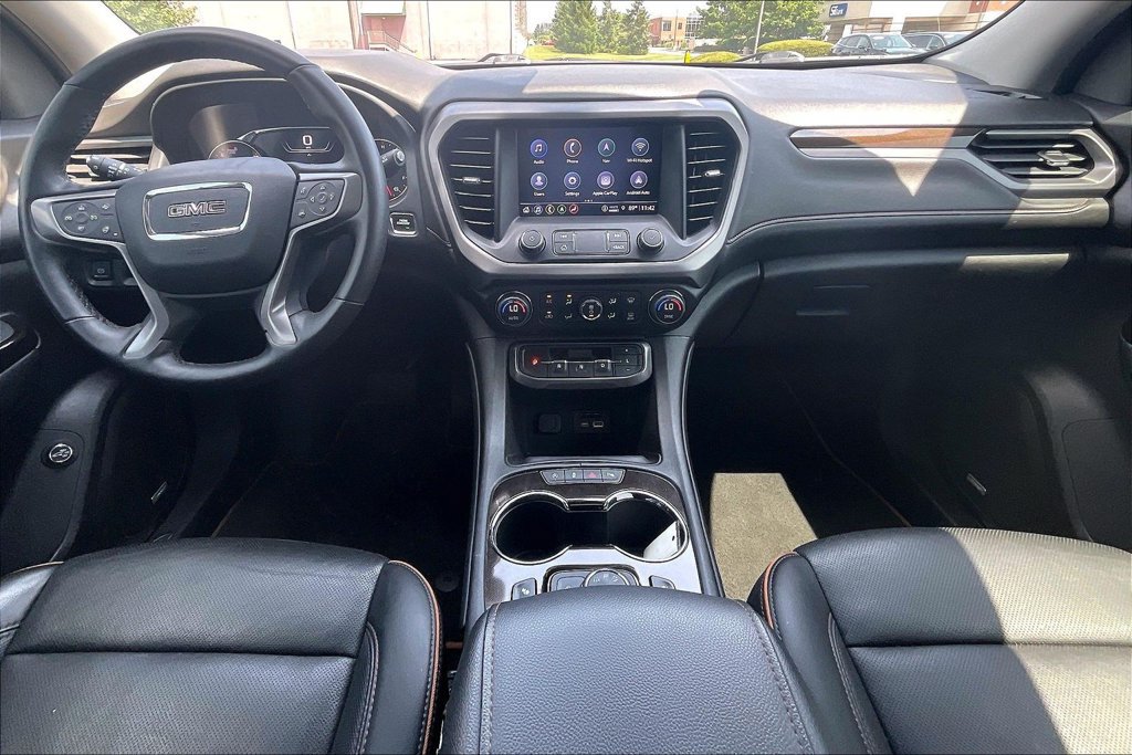 Used 2023 GMC Acadia AT4 w/ Technology Package AWD/4WD image 14
