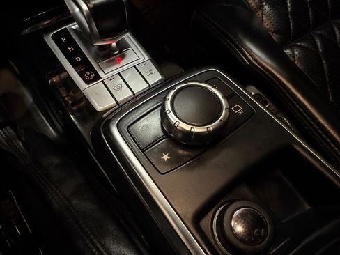 Used 2017 Mercedes-Benz G 65 AMG 4MATIC image 43