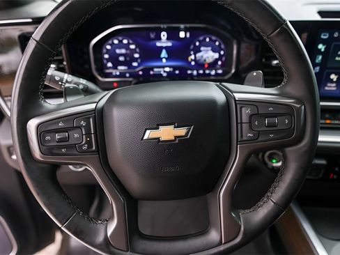 Used 2023 Chevrolet Silverado 1500 High Country w/ High Country Premium Package image 15