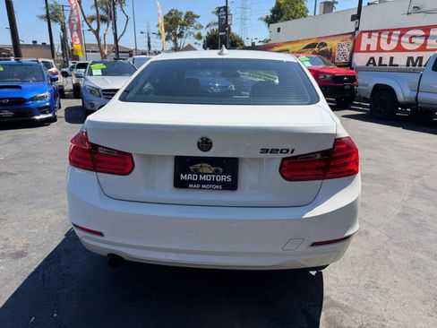 Used 2015 BMW 320i Sedan RWD image 8