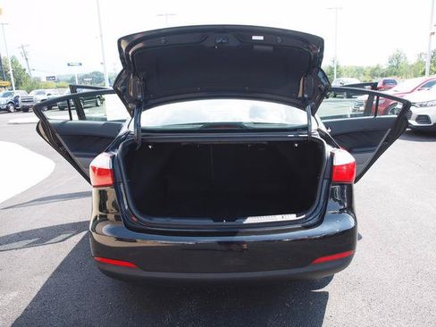 Used 2016 Kia Forte LX FWD image 5