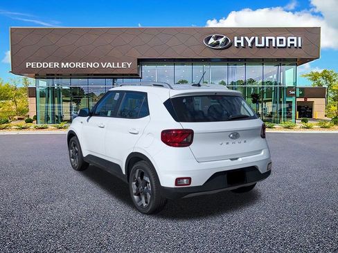 New 2026 Hyundai Venue SEL image 5