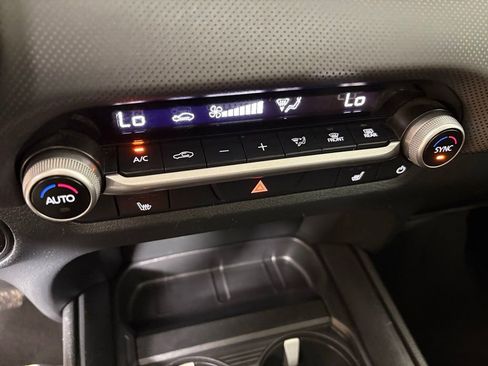 Used 2024 MAZDA CX-50 AWD 2.5 S w/ Premium Package image 29