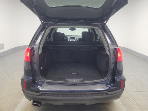 Used 2017 GMC Terrain SLE FWD image 29