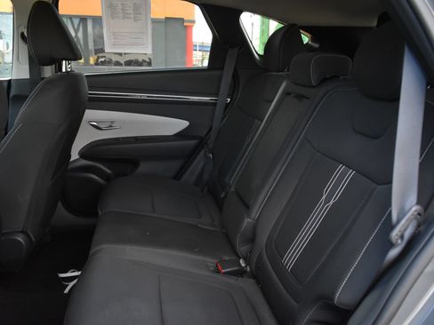 Used 2024 Hyundai Tucson SEL FWD image 16
